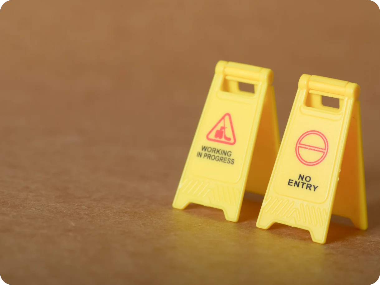 Safety Signages That Build Awareness Before Risk Appears