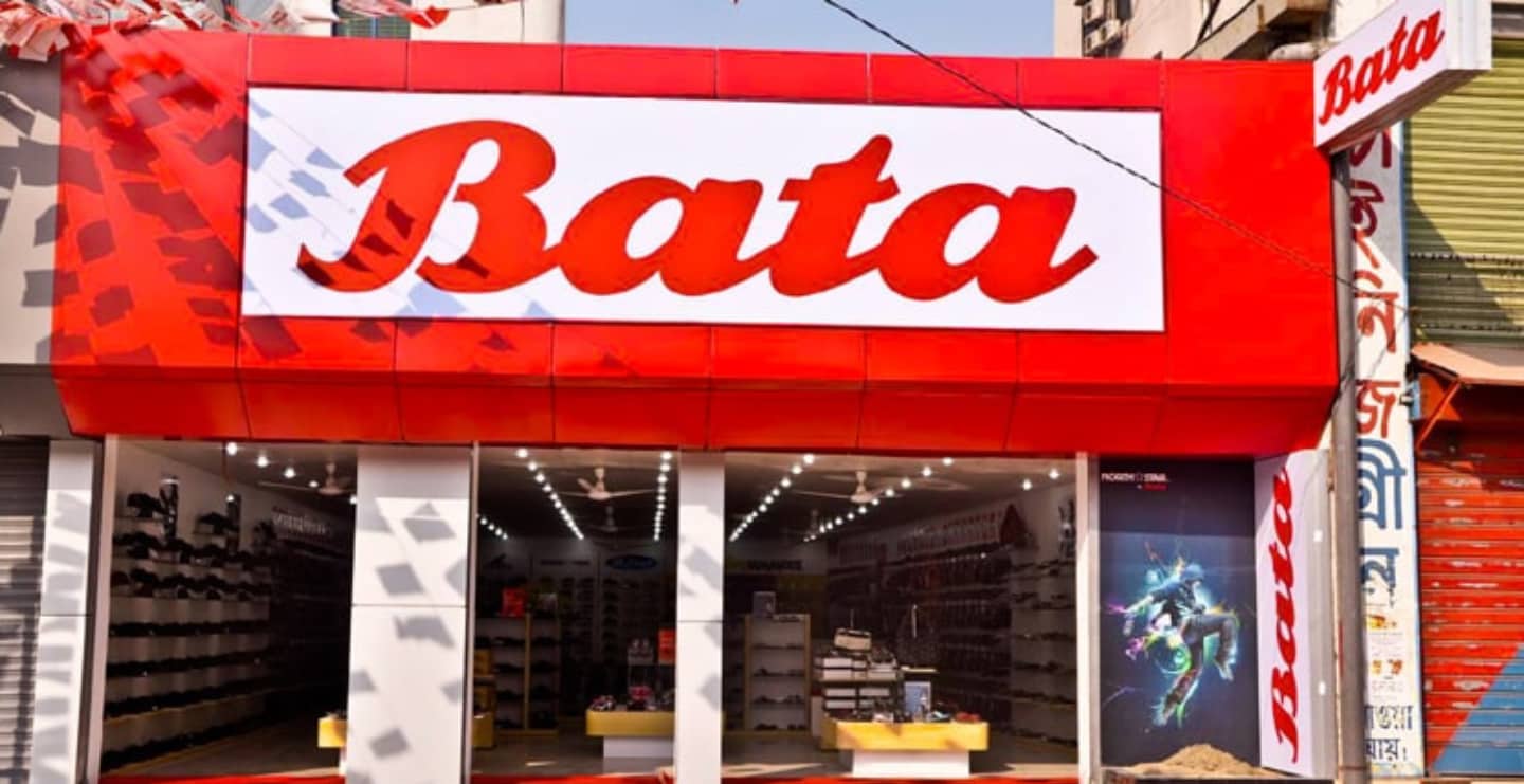 Footwear Shop Name Board Designs: Modern Ideas, Styles & Trends